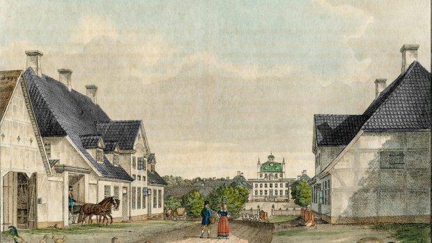 Drawing showing Fredensborg Slot as seen from Slotsgade with Rejsestalden to the right in Fredensborg, Denmark