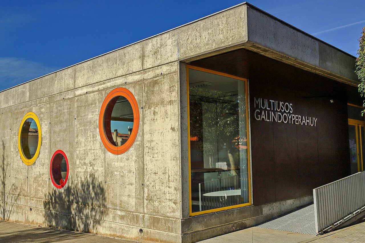 Photo of Galindo y Perahuy