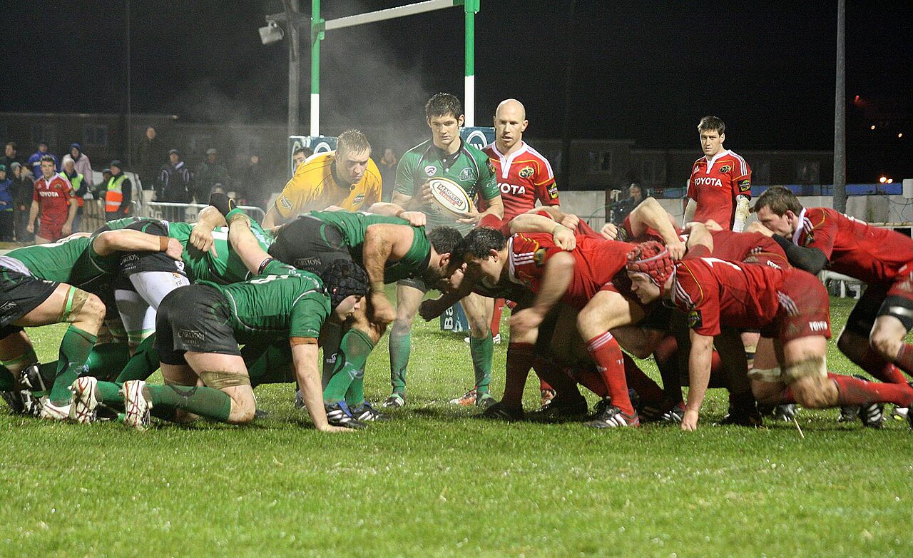 Magners League match, 27/12/2010.

Cillian Willis to put into the scrum 5 metres from the Munster line.