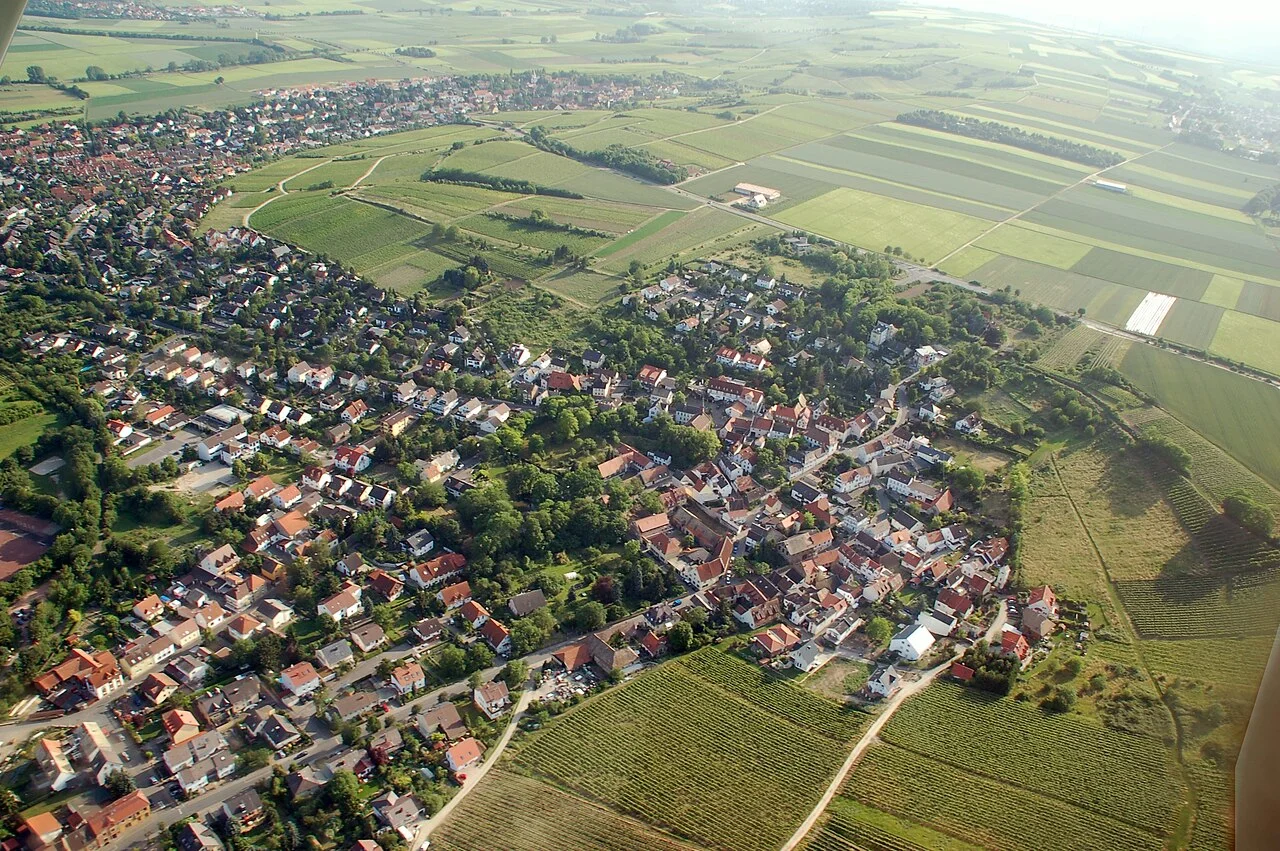 Photo of Gau-Bischofsheim