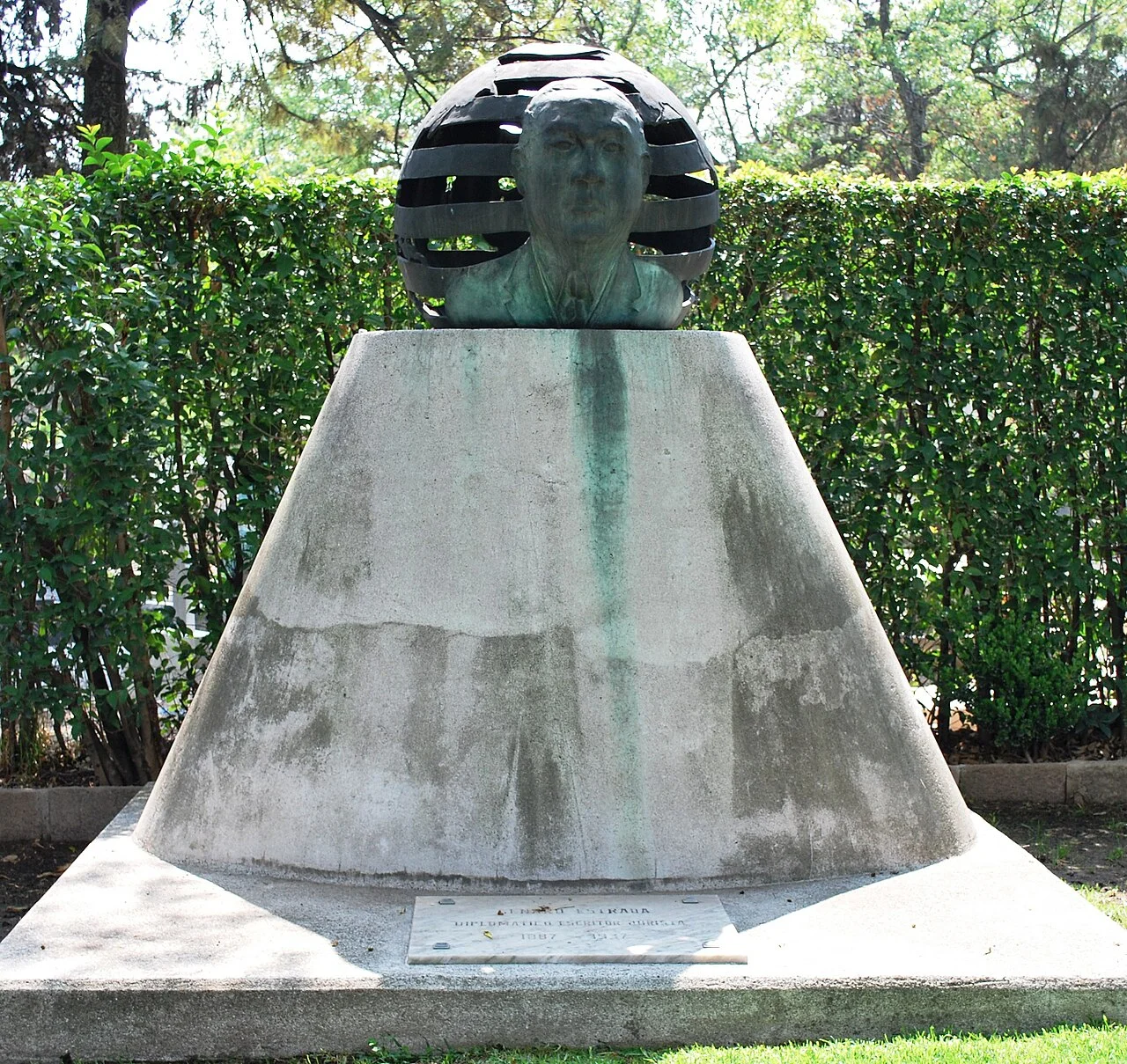 Photo of Genaro Estrada