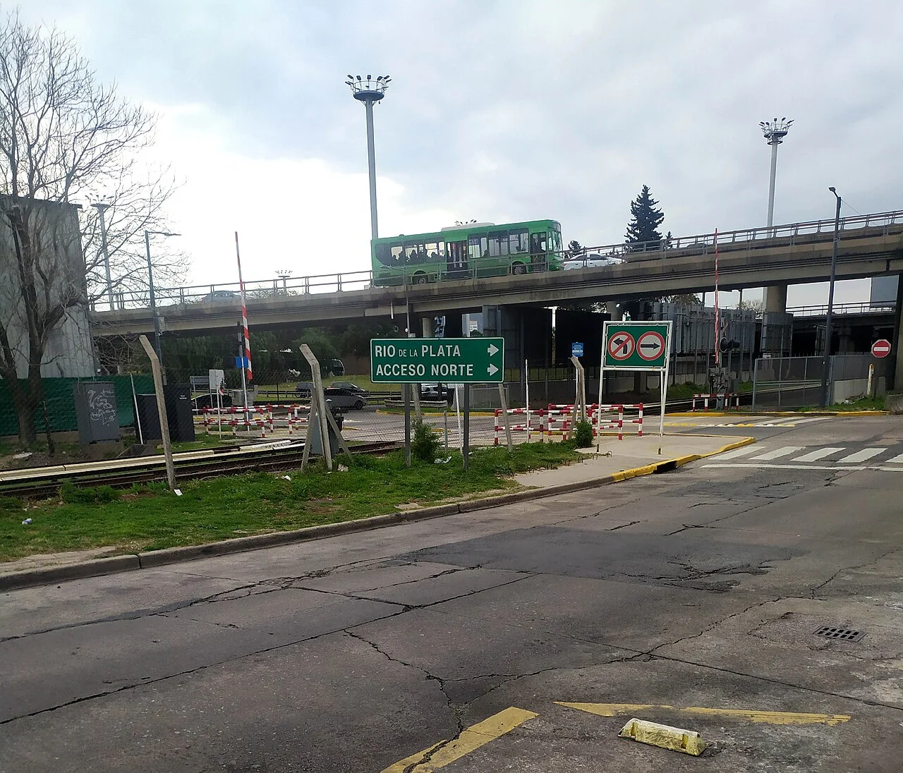 Photo of General Vedia