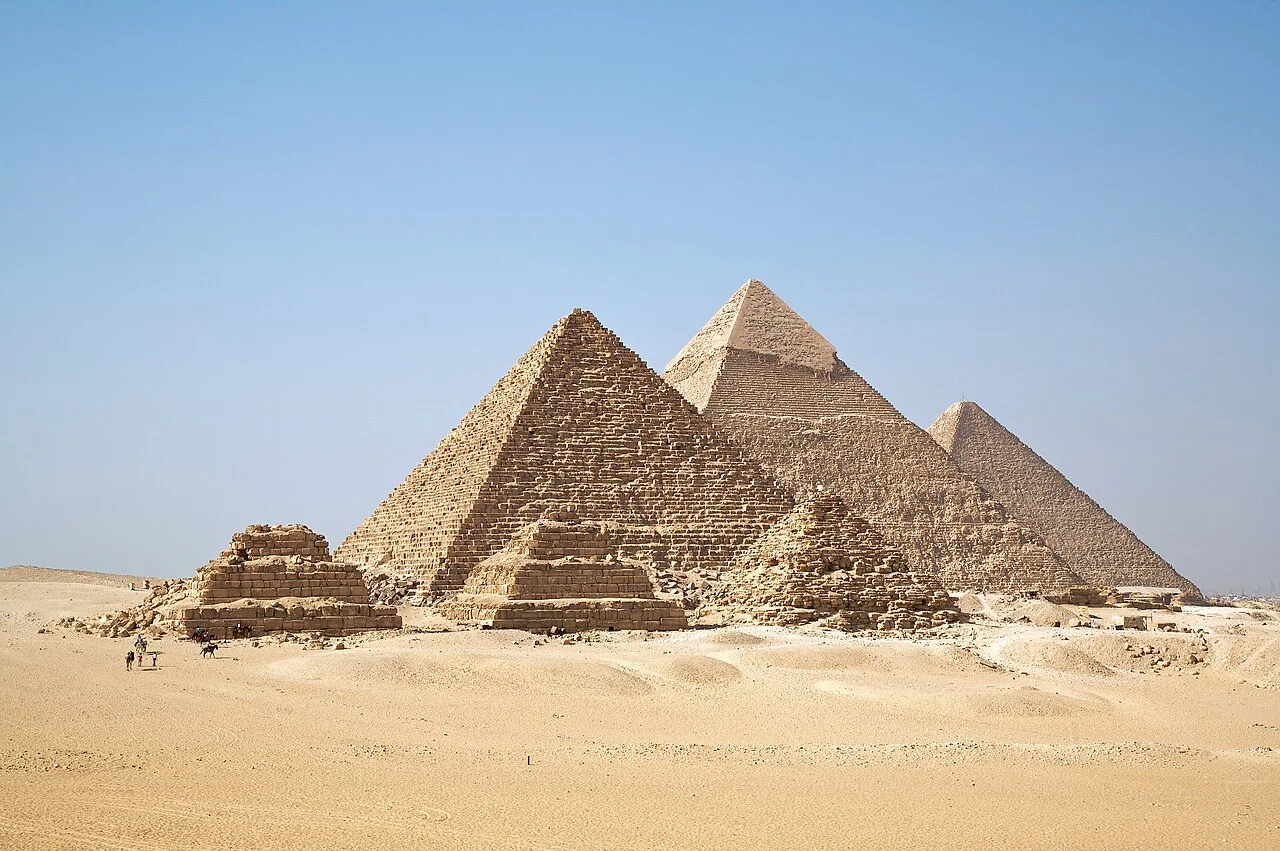 Photo of Giza