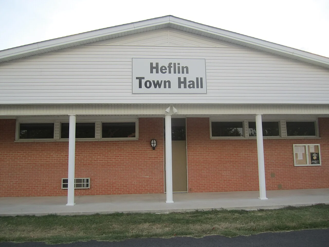 Photo of Heflin