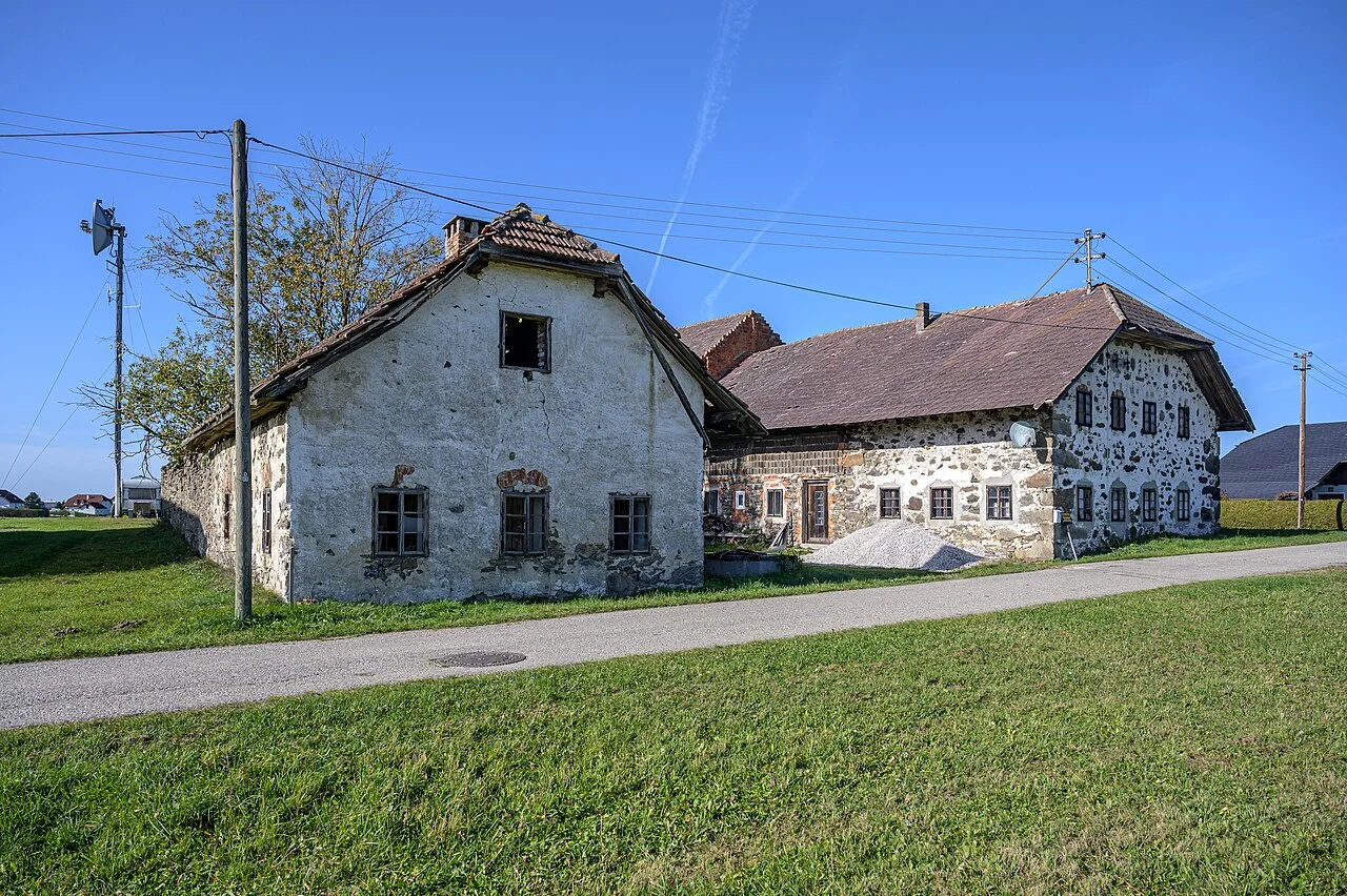 Photo of Hellmonsödt