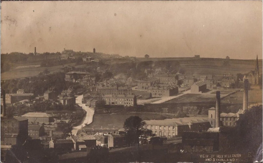 Photo of Holywell Green