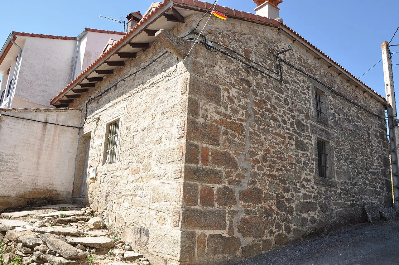 Photo of Hoyos de Miguel Muñoz