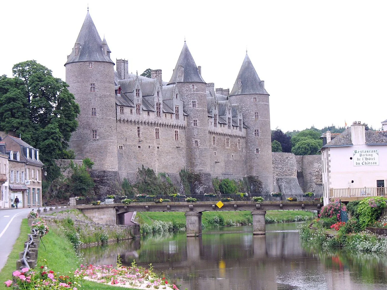 Photo of Josselin