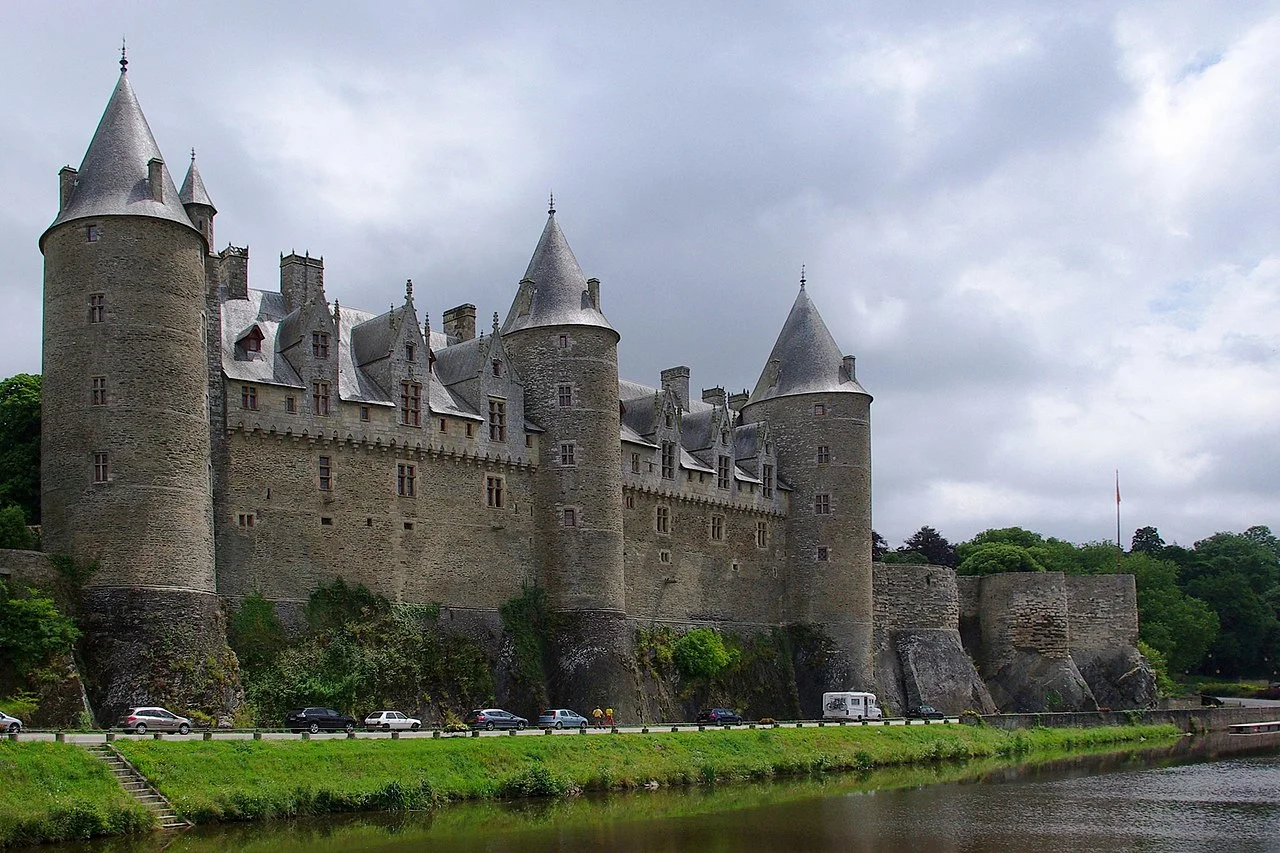 Photo of Josselin