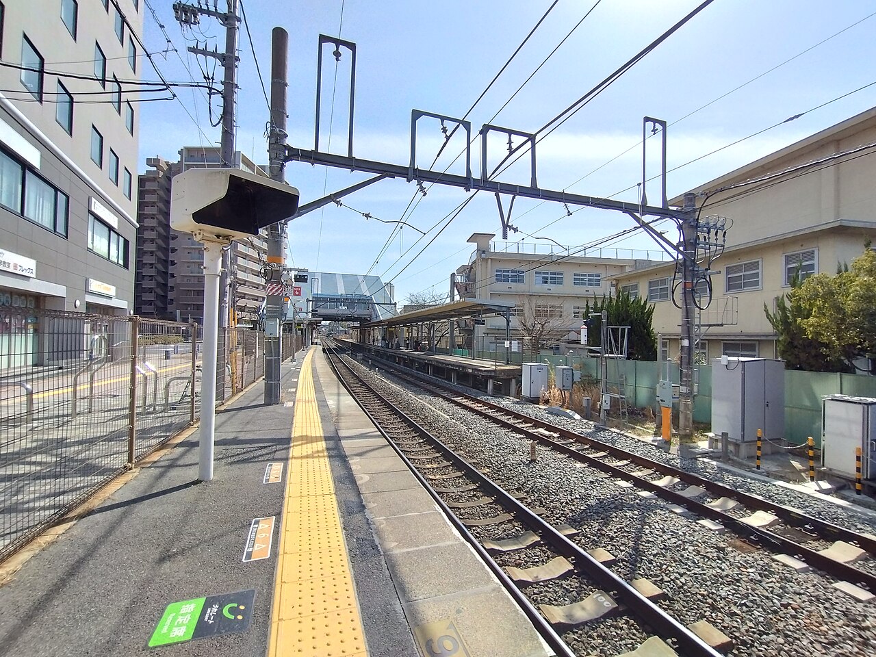 奈良線城陽駅ホーム。