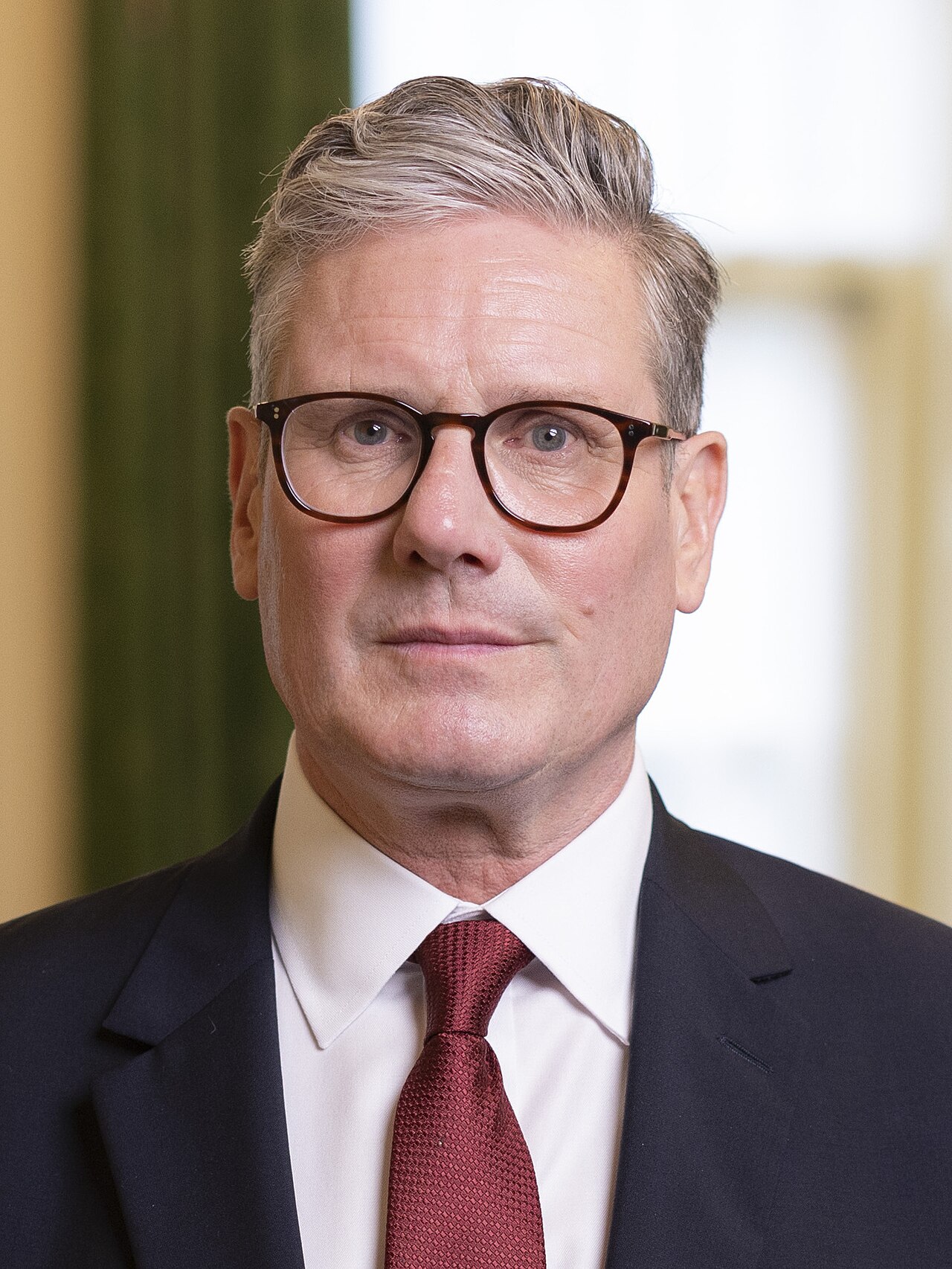 05/07/2024. London, United Kingdom. The Prime Minister Sir Keir Starmer's official portraits upon his official appointment by His Majesty The King. Picture by Simon Dawson/ No 10 Downing Street
