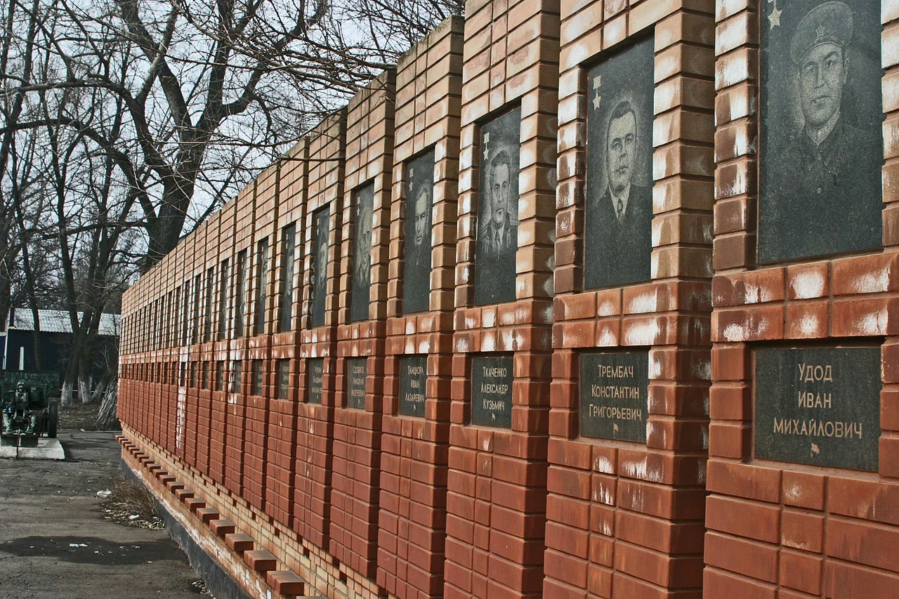 Photo of Khrustalnyi