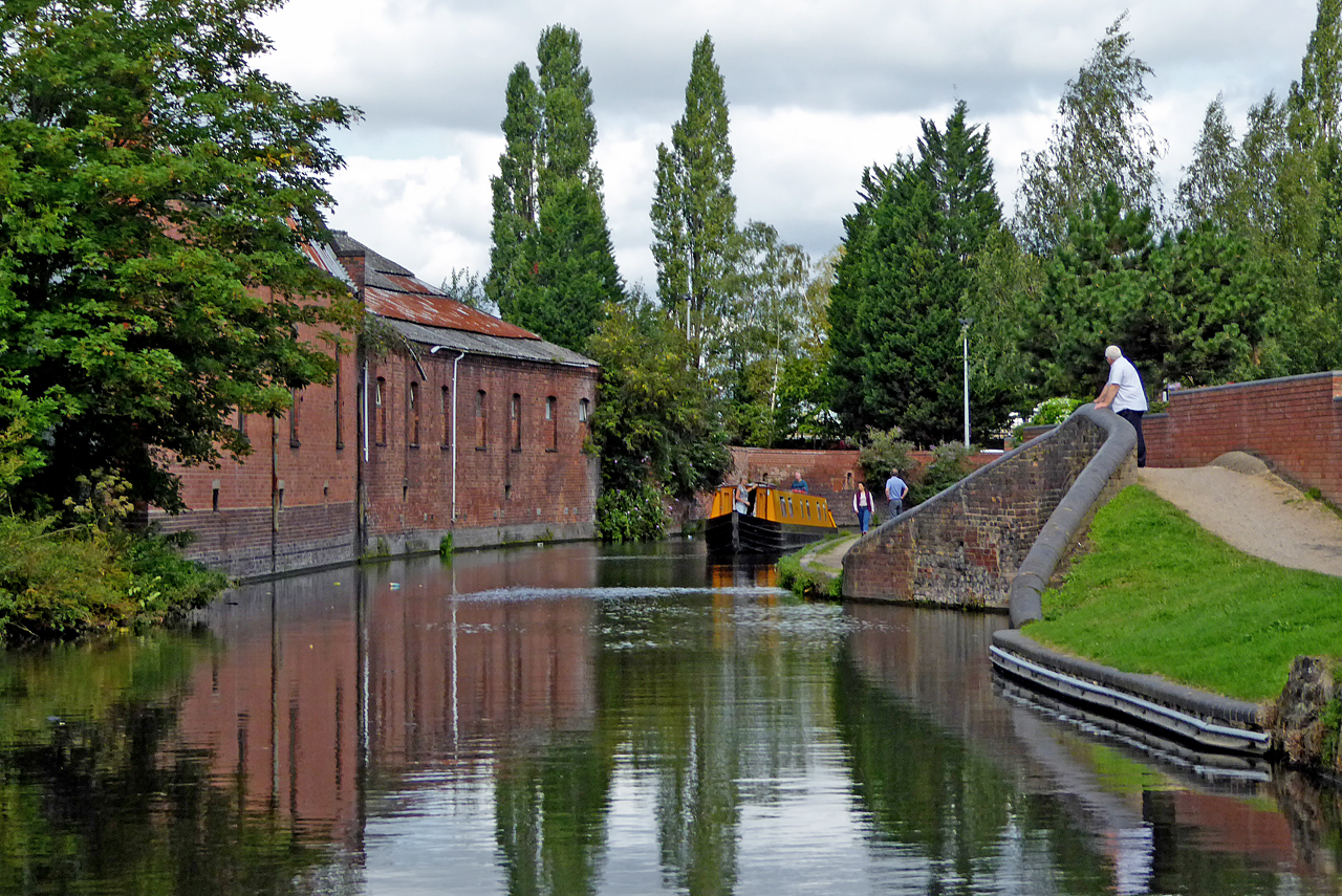 Canal in Kidderminster, Worcestershire