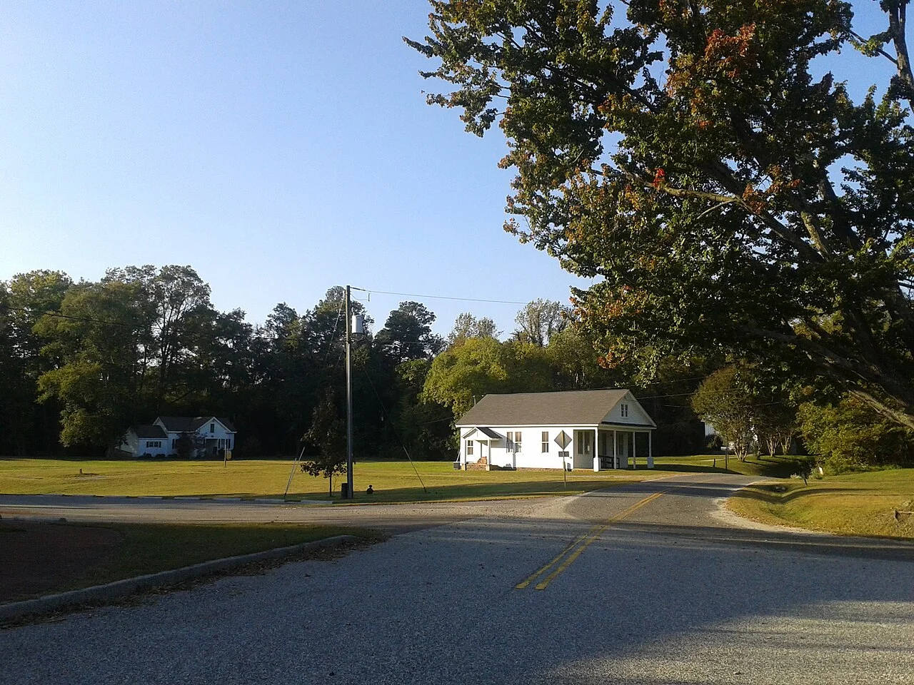Photo of King and Queen Court House