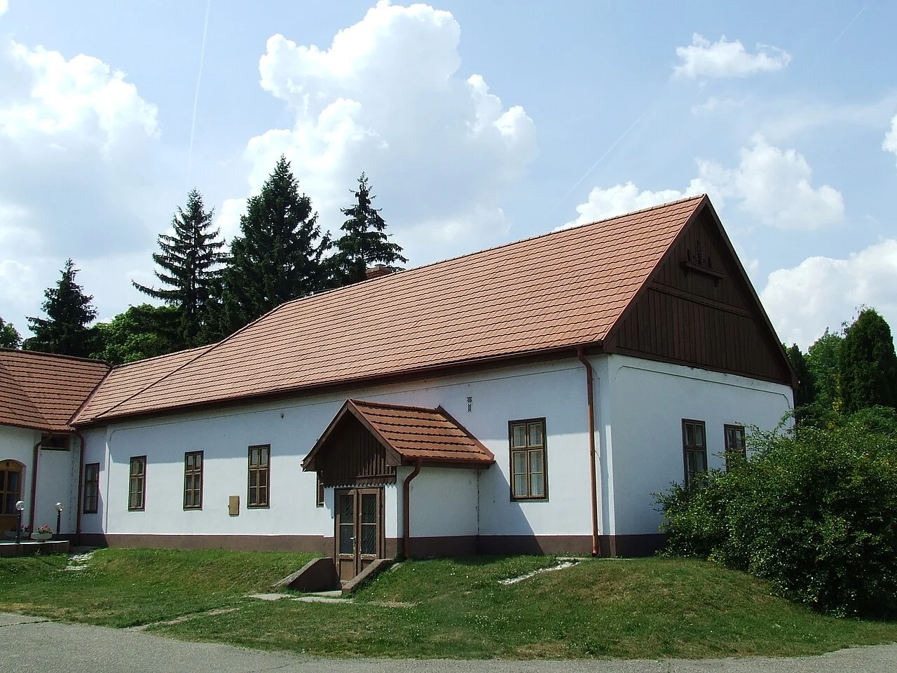 Photo of Kiskunhalas