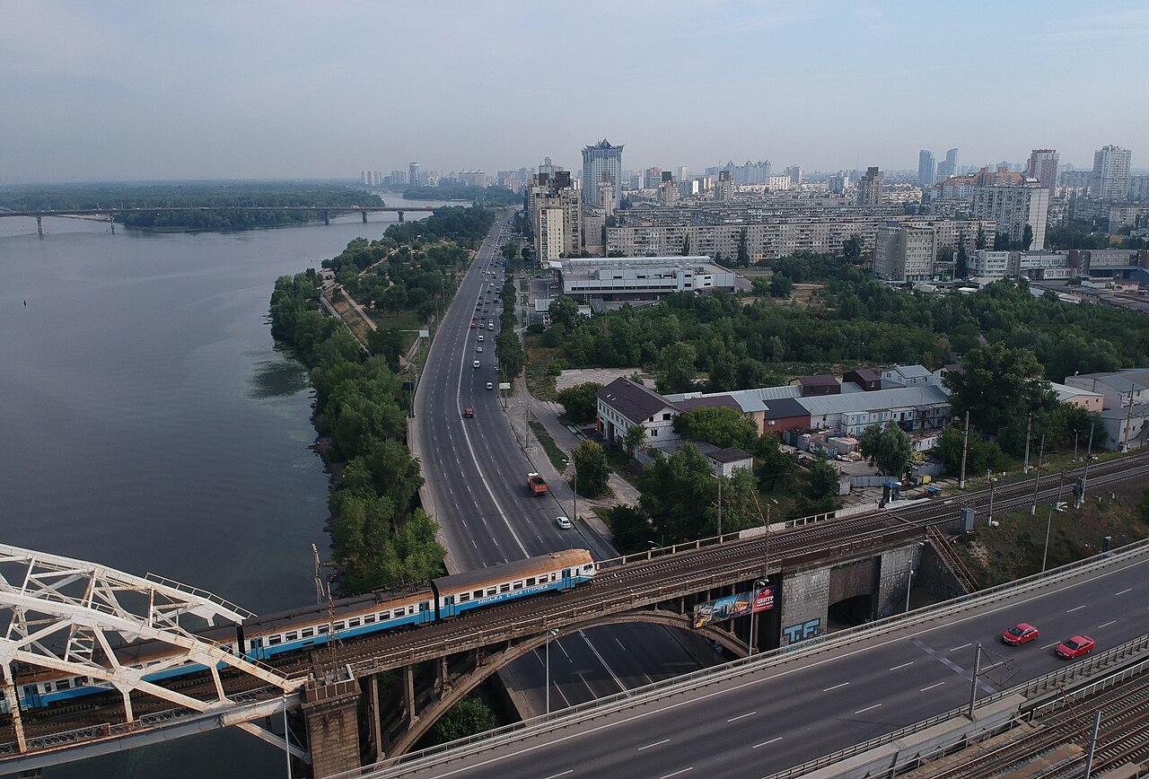 Dniprovska Embankment, Kyiv