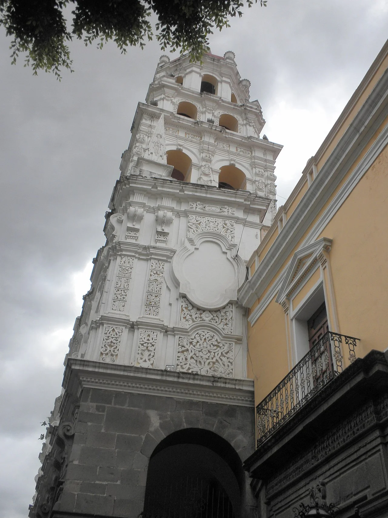 Photo of La Compañía