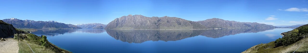 Photo of Lake Hawea
