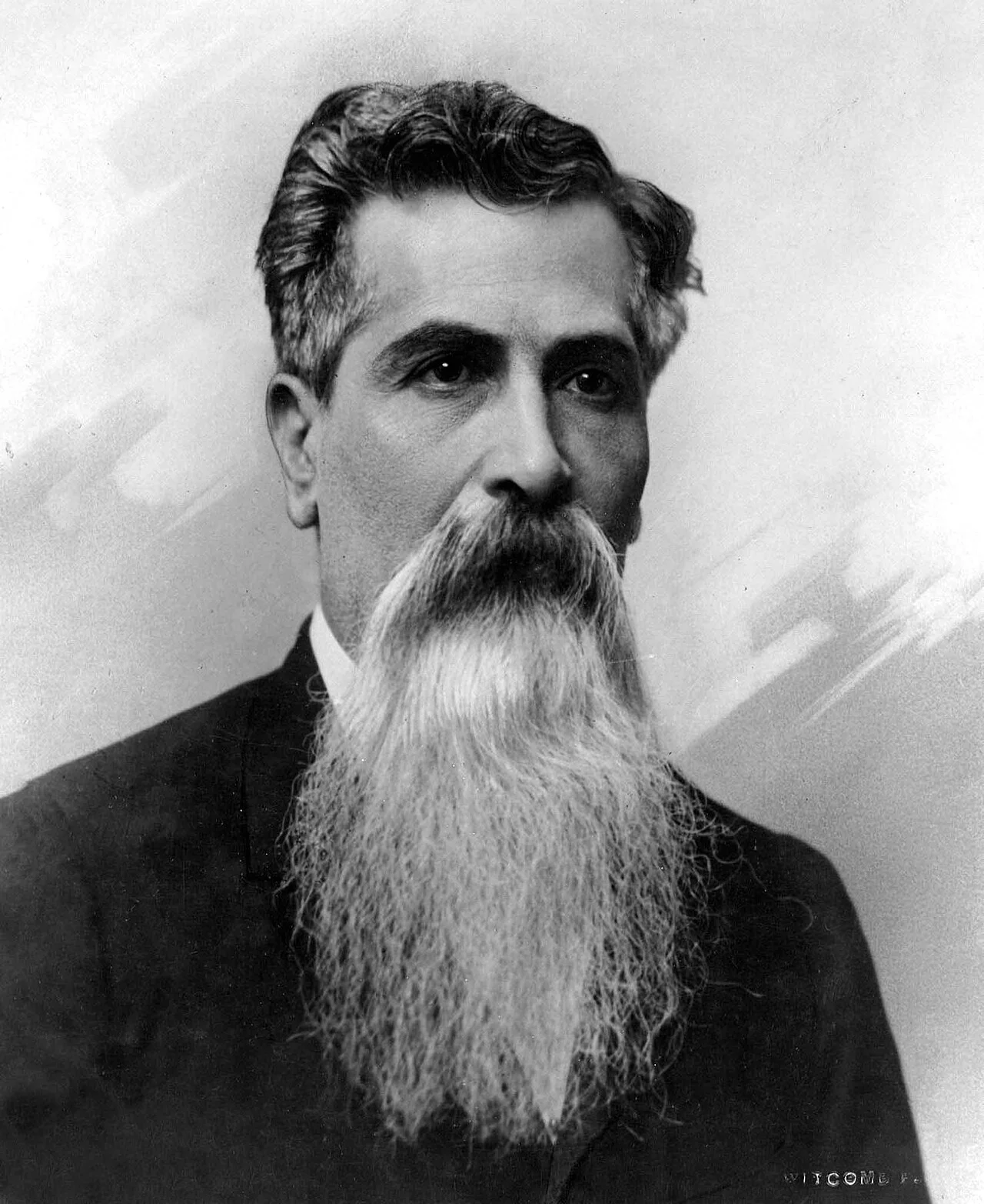 Photo of Leandro N. Alem