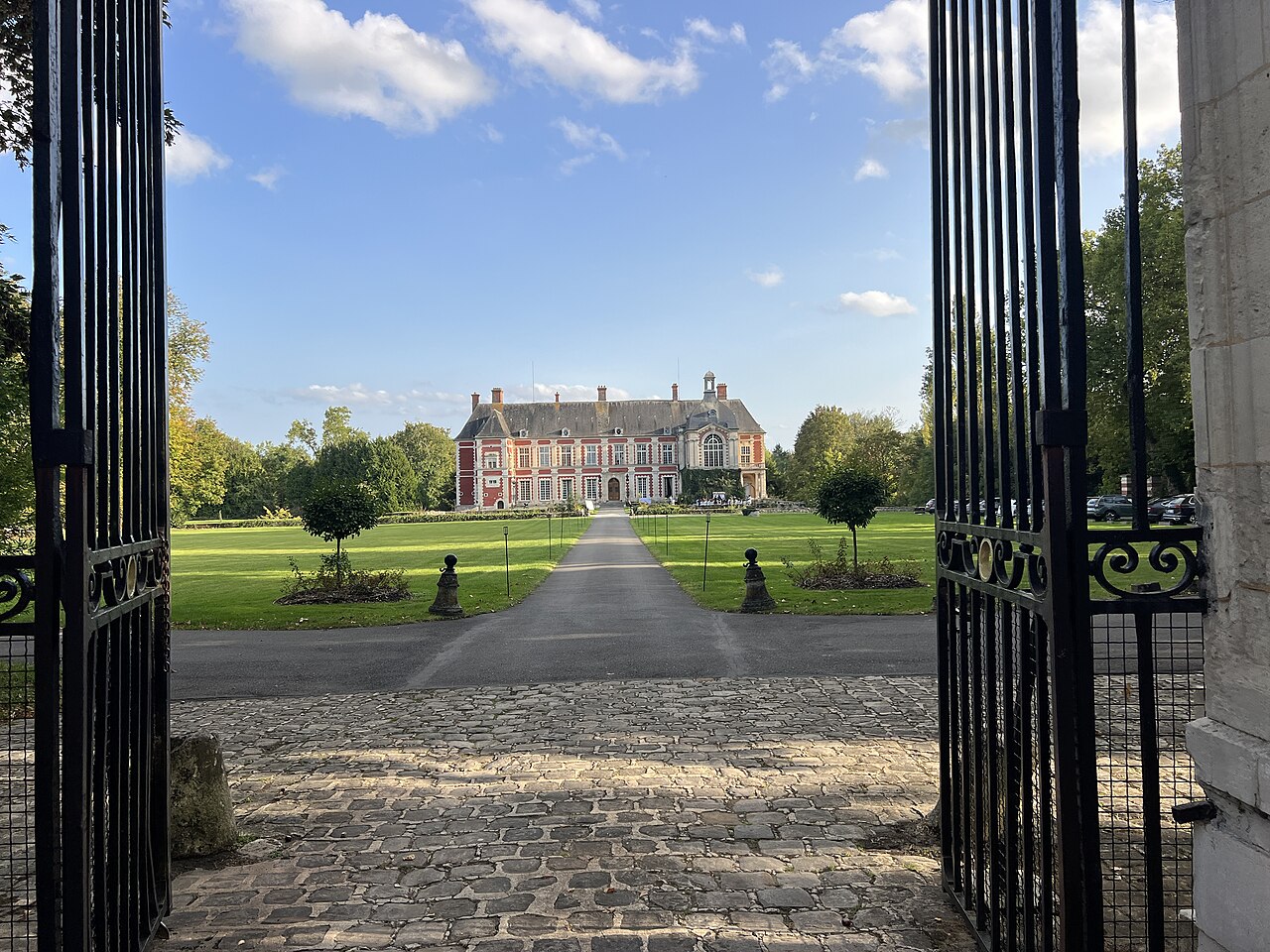Château de Lésigny, Lésigny en Seine-et-Marne.