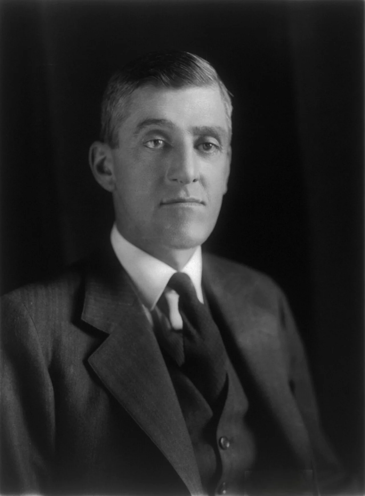 Photo of Leverett