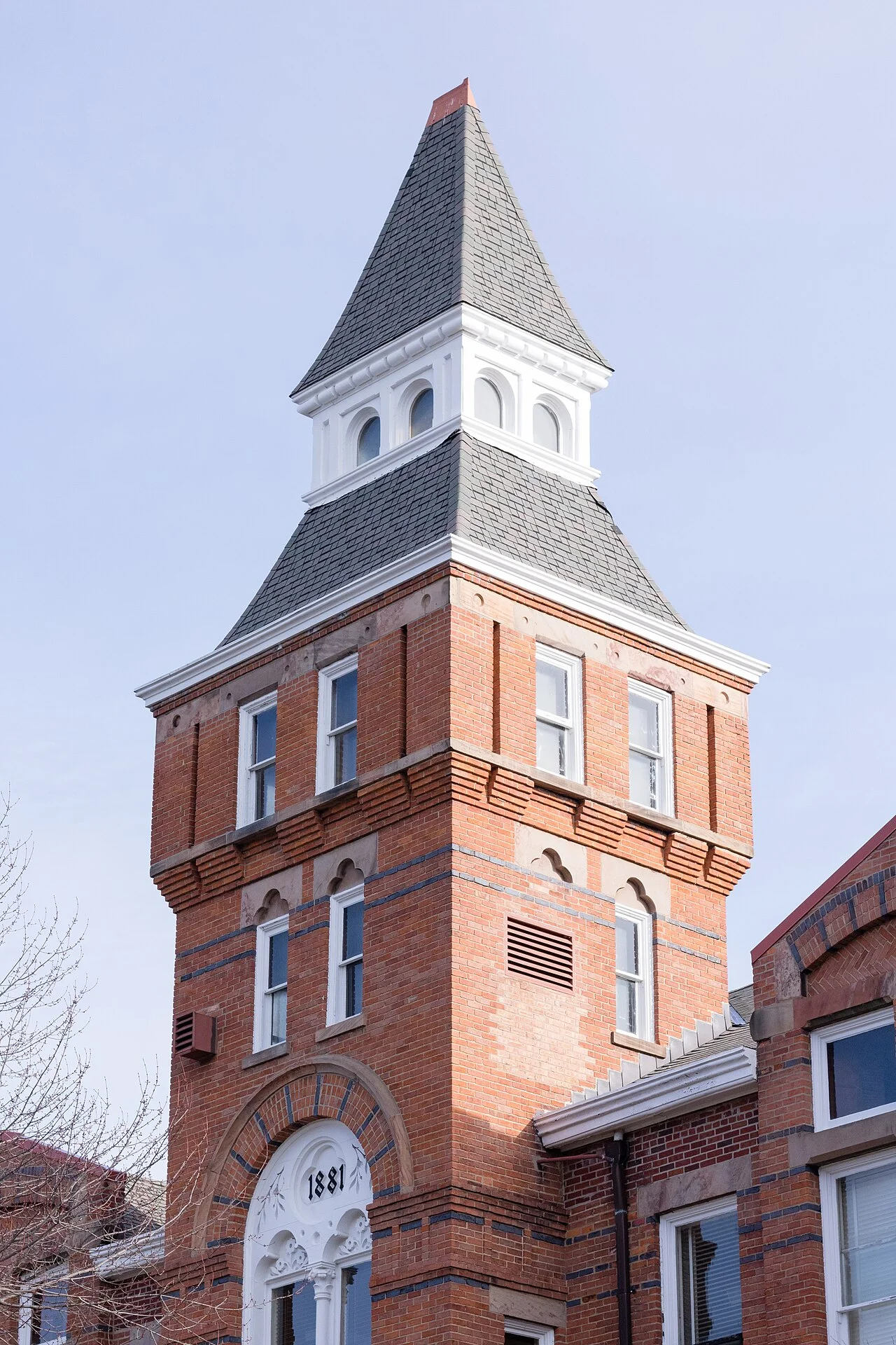 Photo of Linton Hall