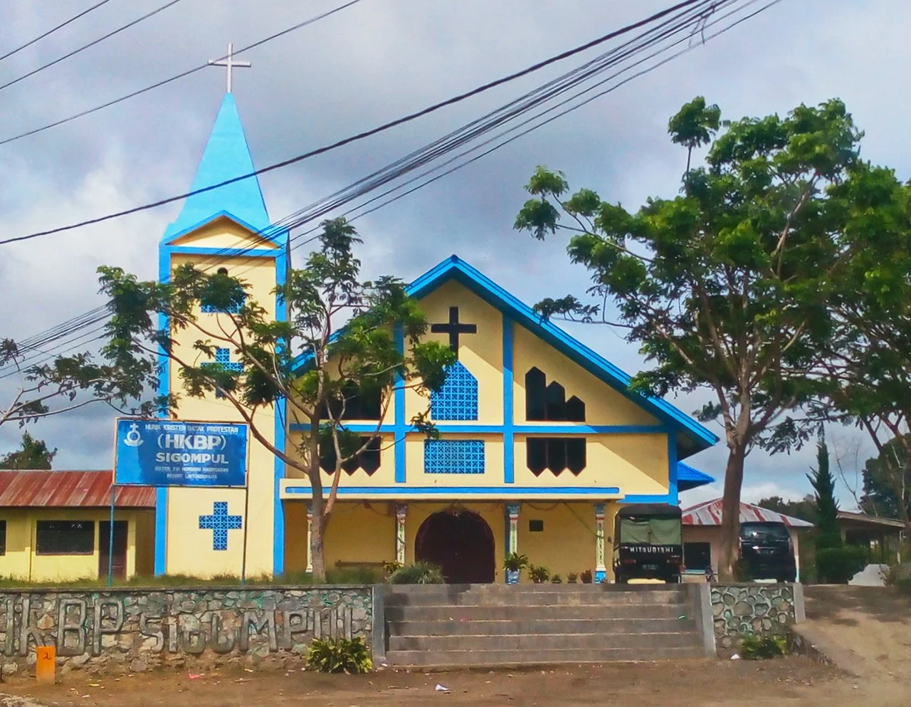 Photo of Lintongnihuta