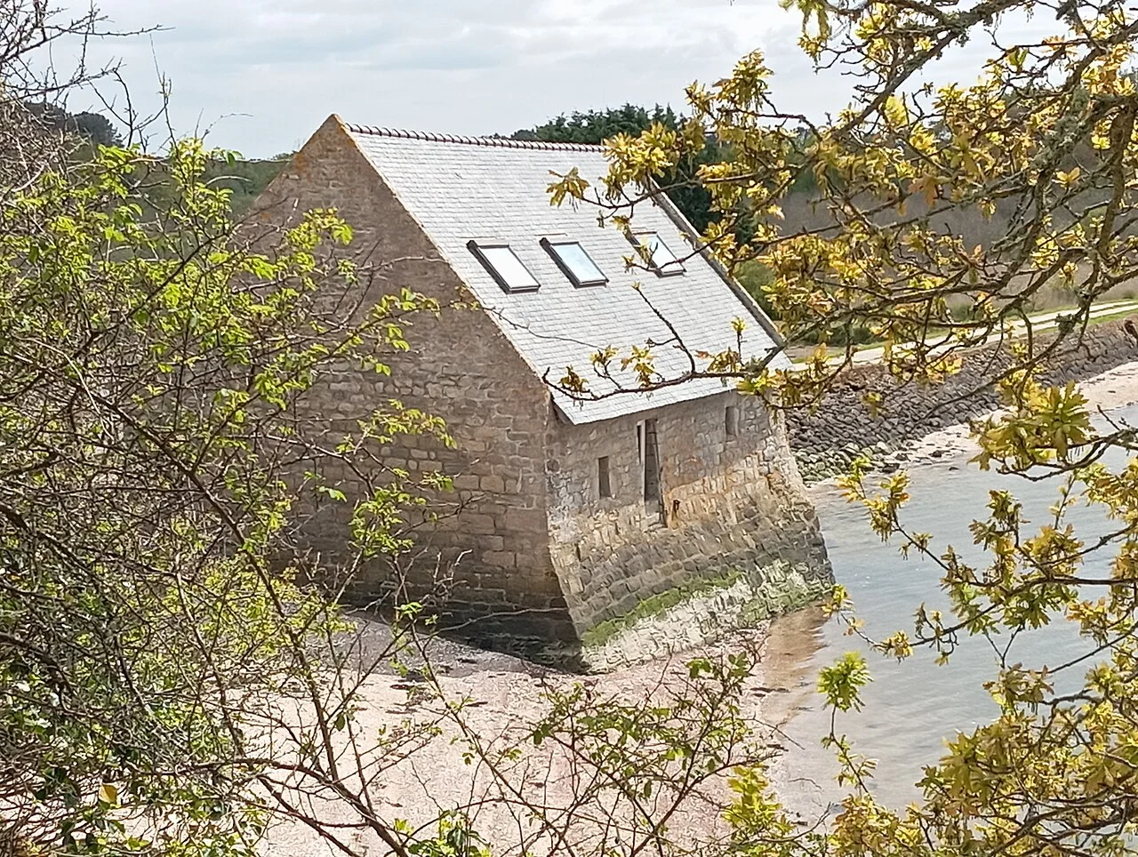 Photo of Locmiquélic