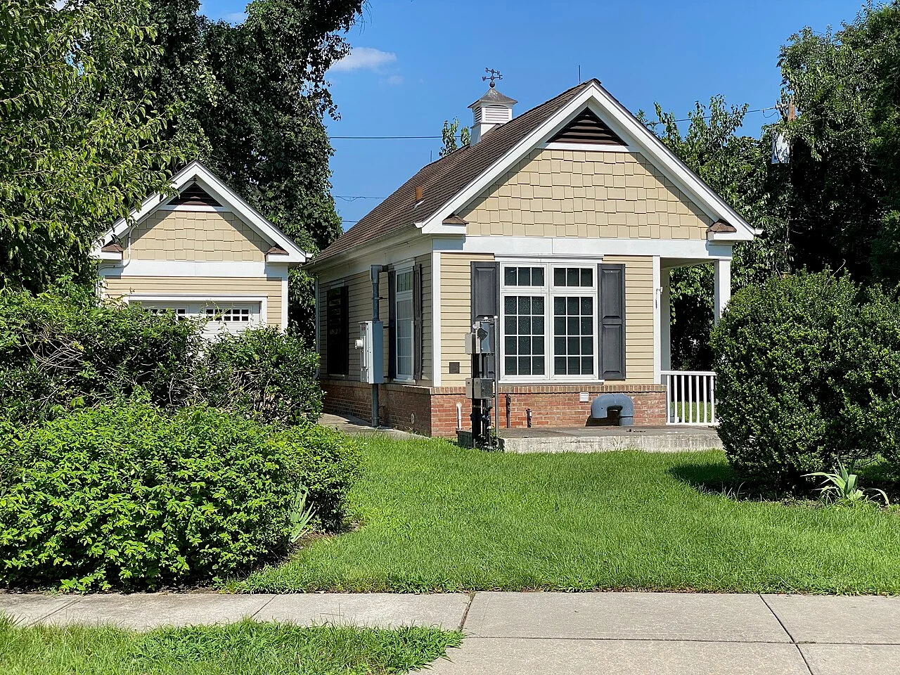 Photo of Locust Valley