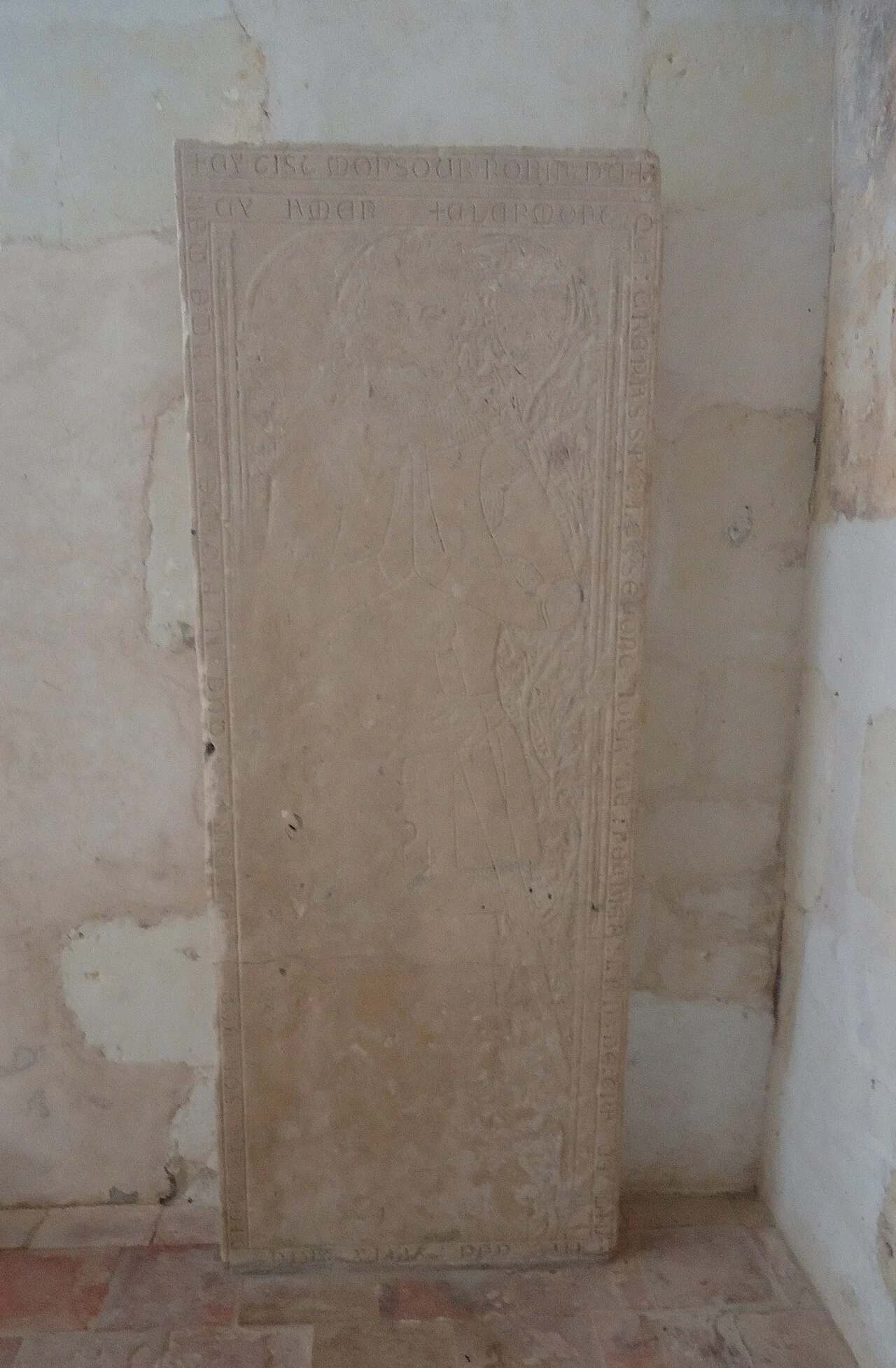 Photo of Luché-Pringé