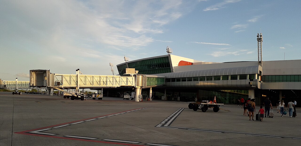 Vista do aeroporto Zumbi dos Palmares à partir da pista de pouso