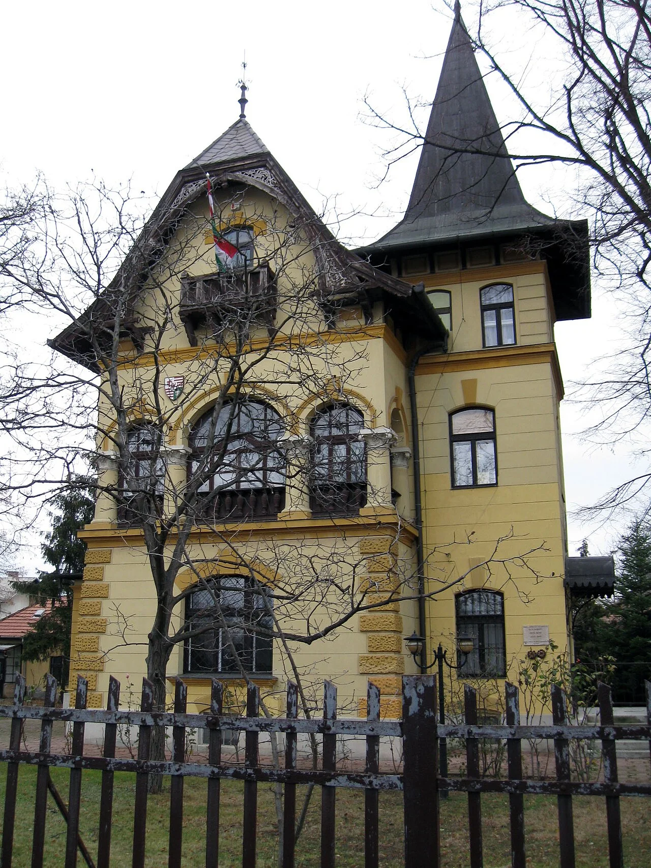 Photo of Madárdomb