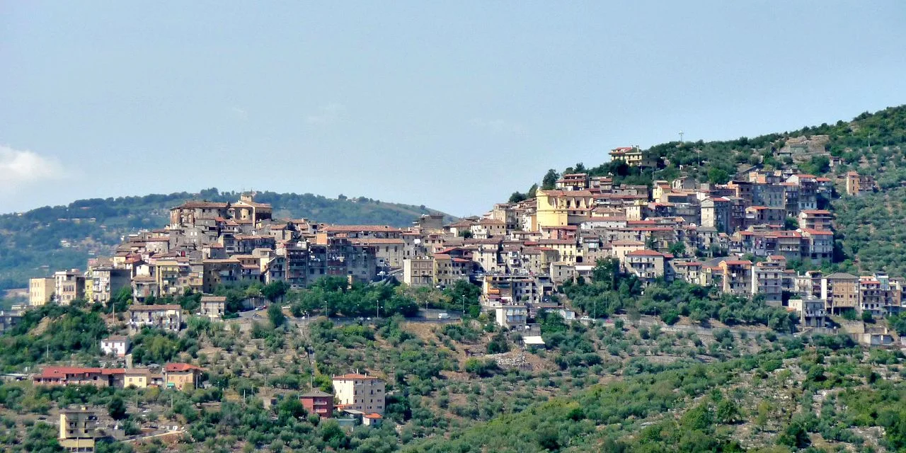 Photo of Maenza