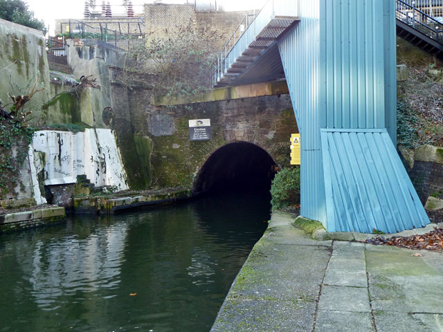 Maida Hill Tunnel - east end