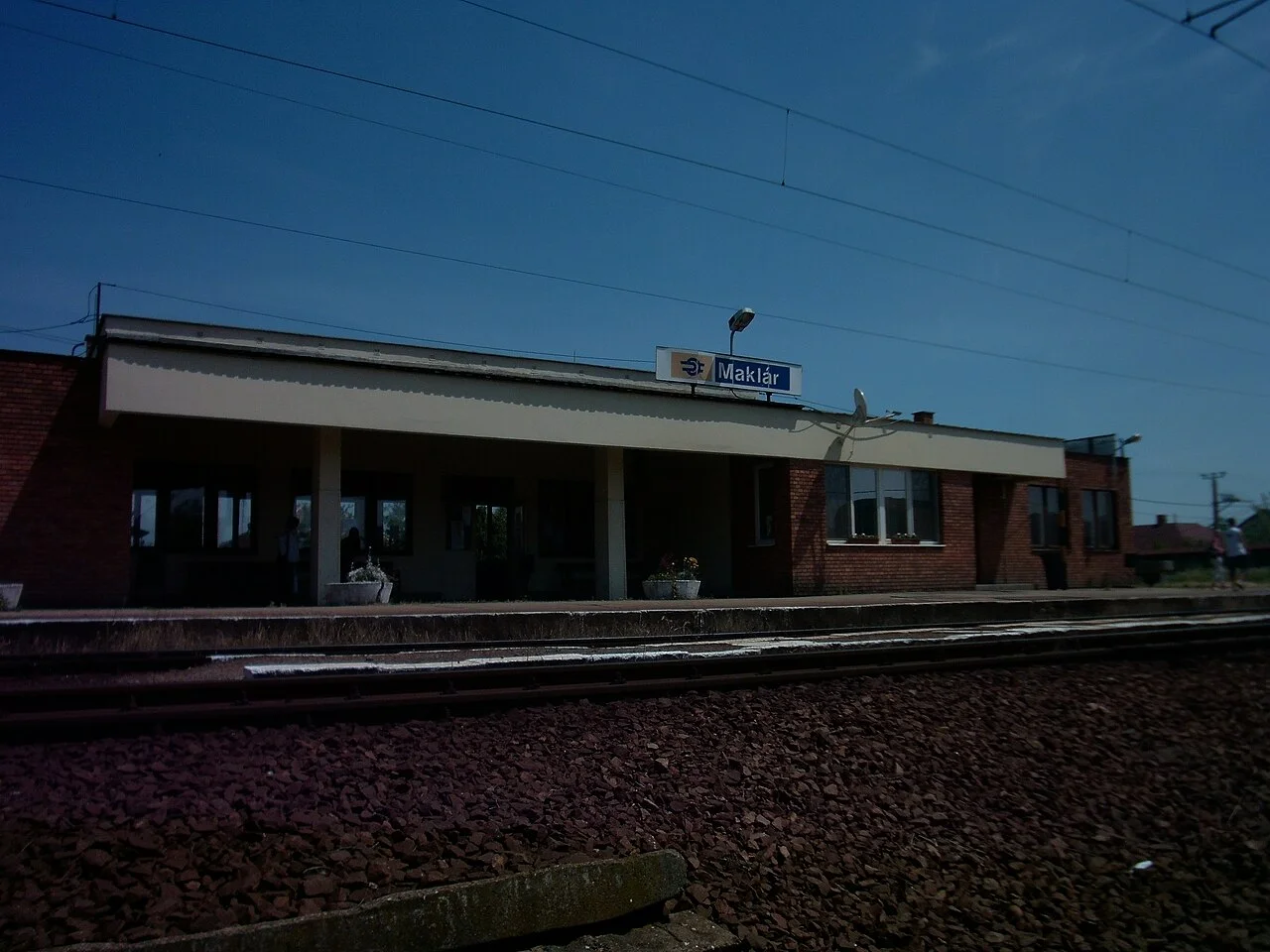 Photo of Maklár