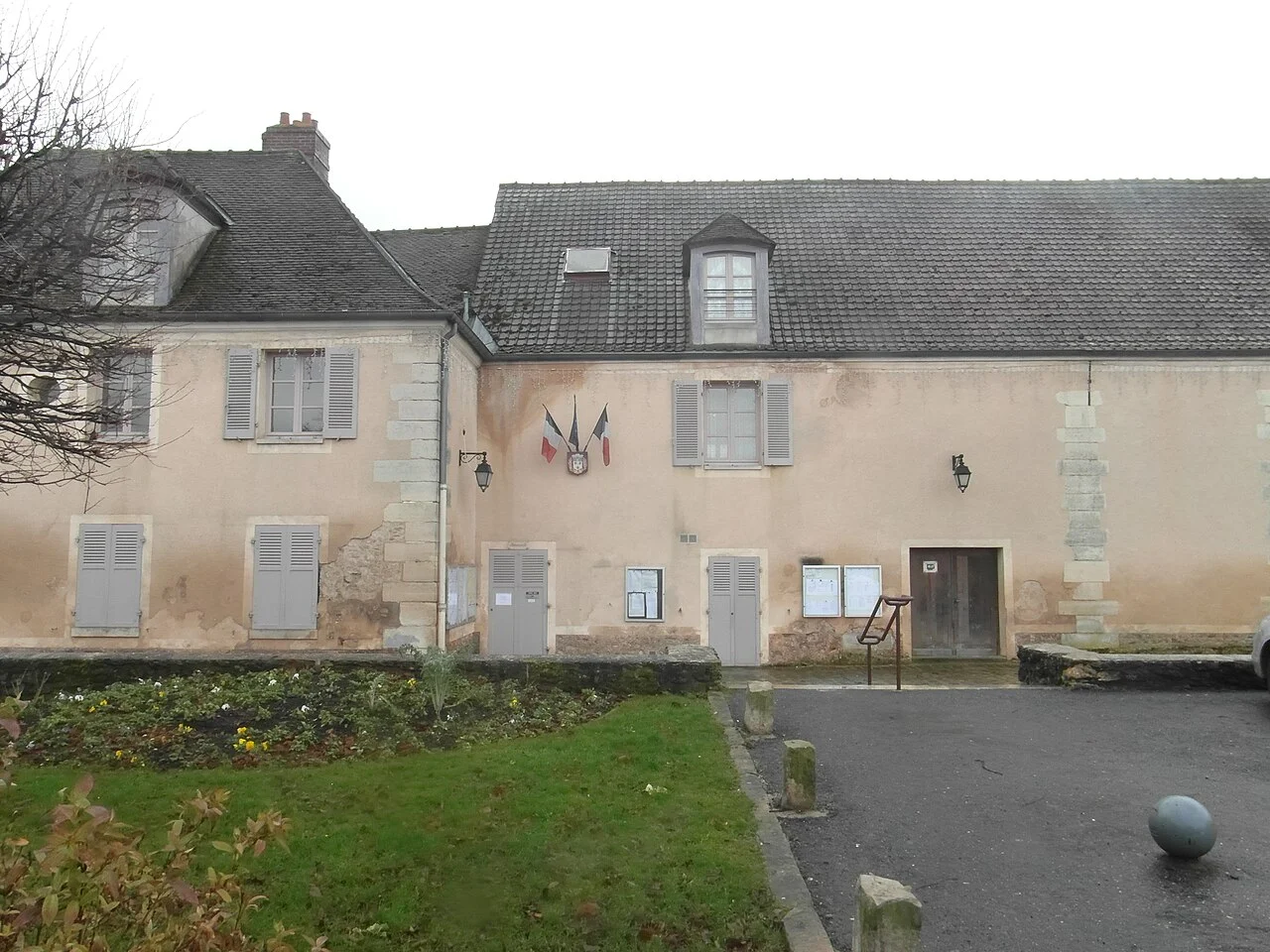 Photo of Mandres-les-Roses