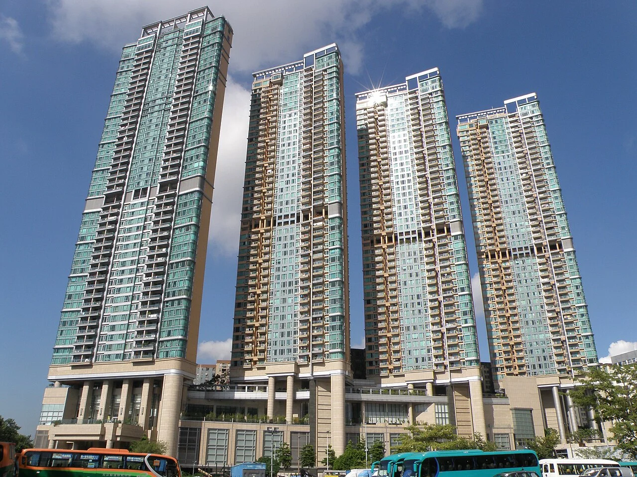 Photo of Manhattan Hill