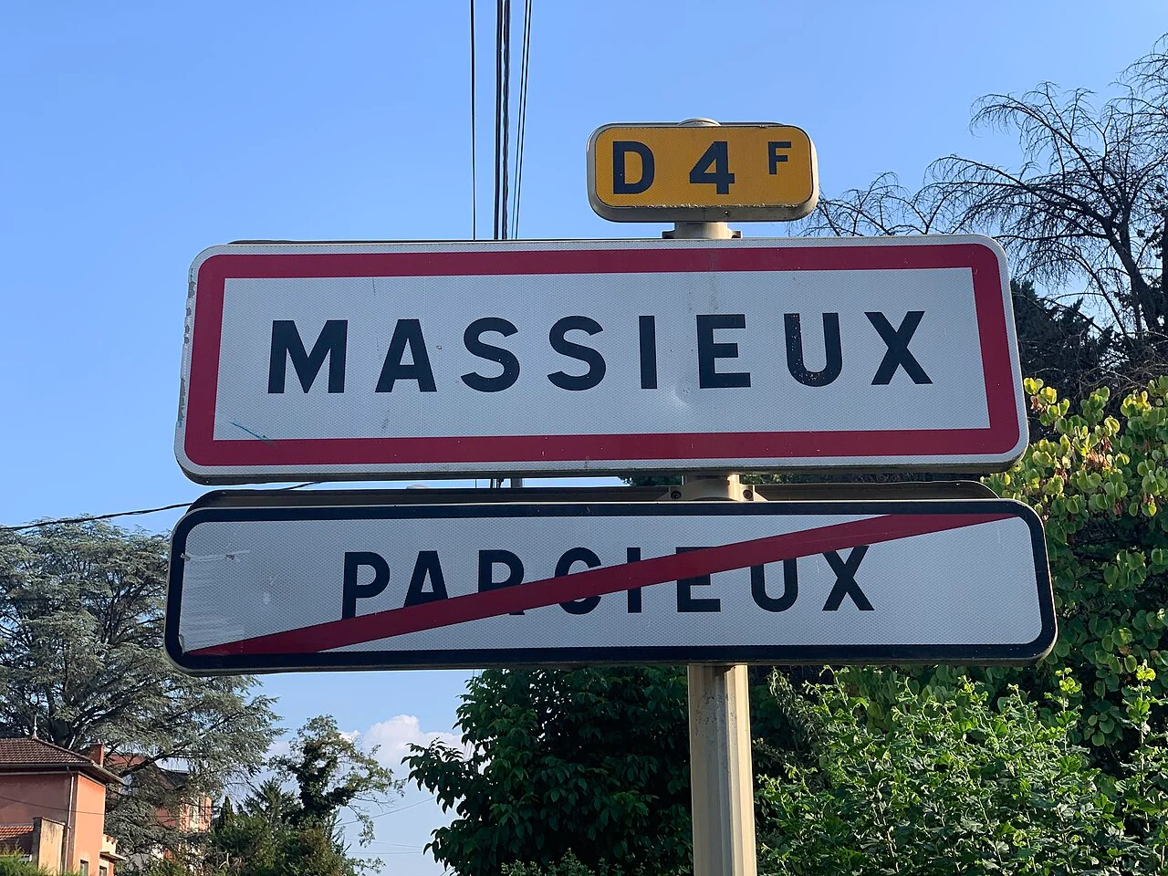 Photo of Massieux