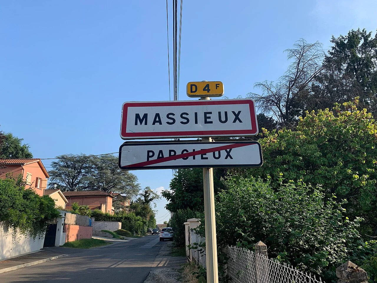 Photo of Massieux