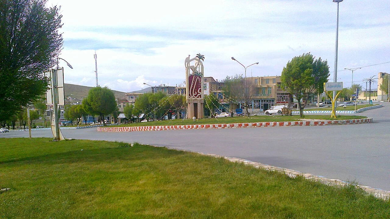 Photo of Mīāndasht