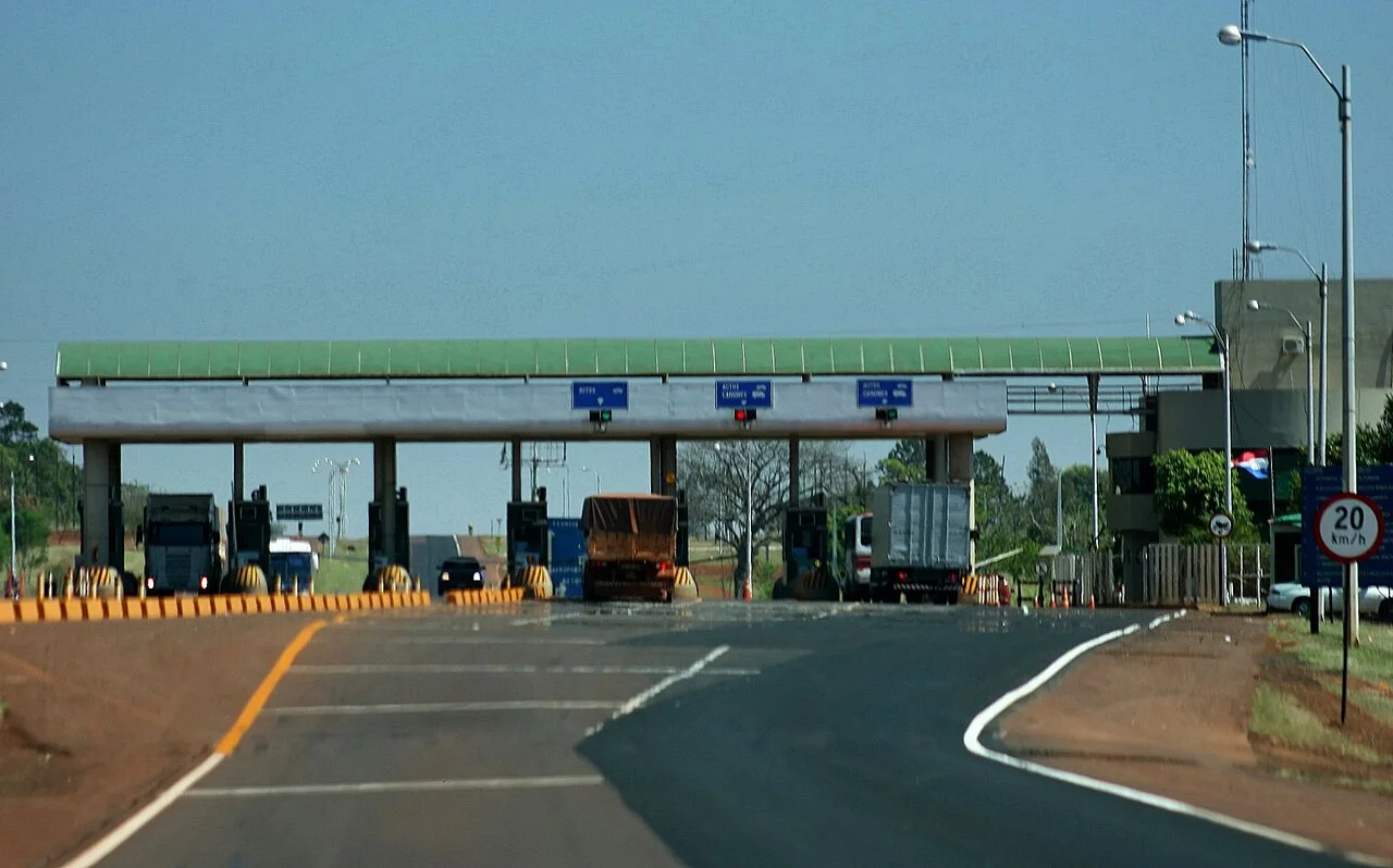 Photo of Minga Porá