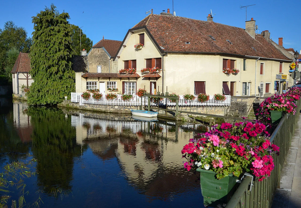 Photo of Mirebeau-sur-Bèze