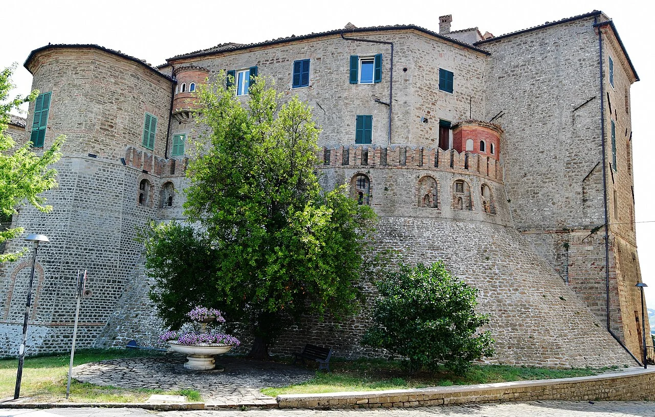 Photo of Monte Roberto