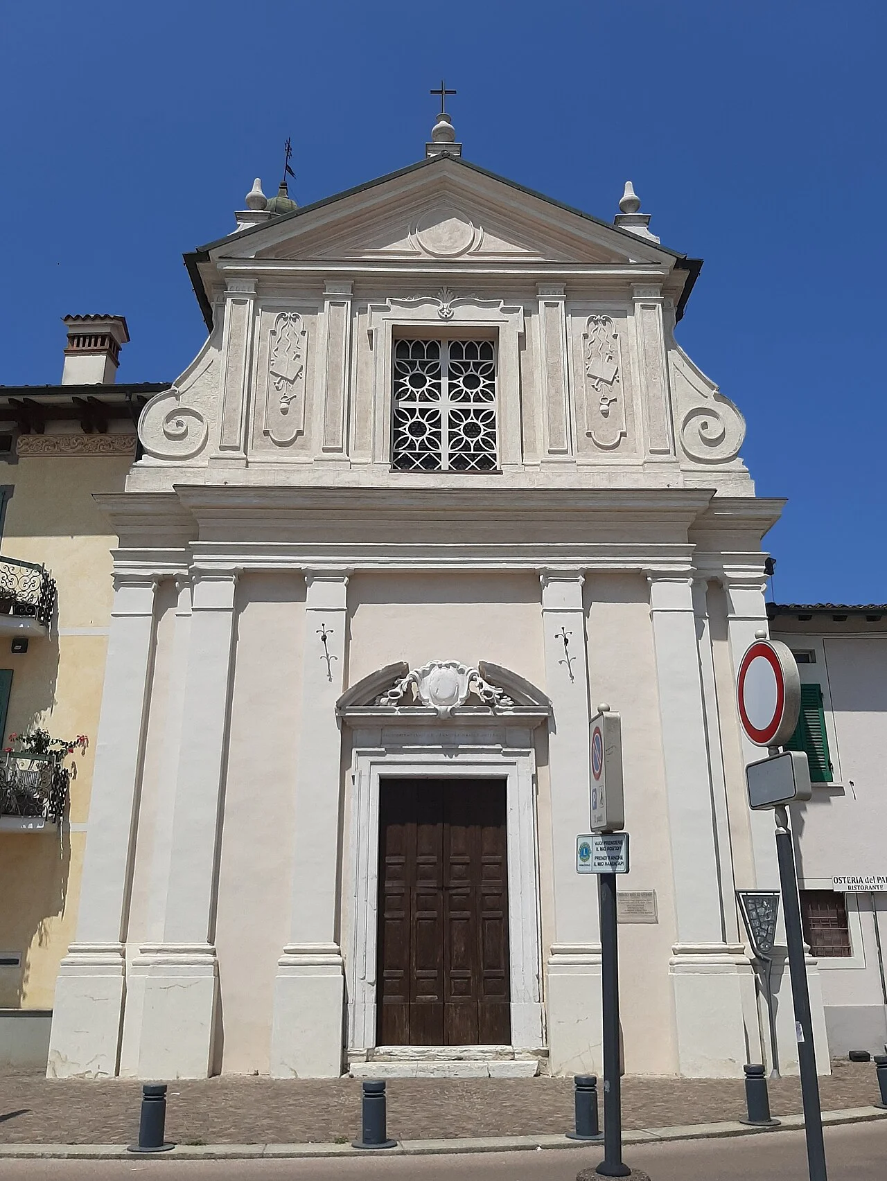 Photo of Montecrestese