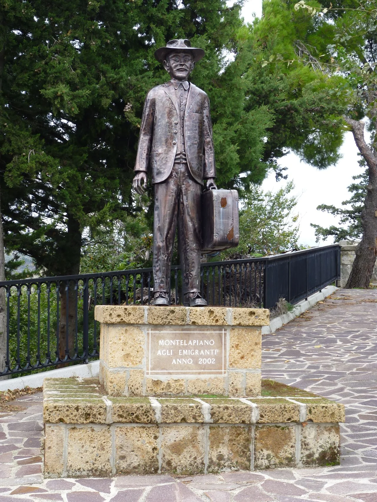 Photo of Montelapiano