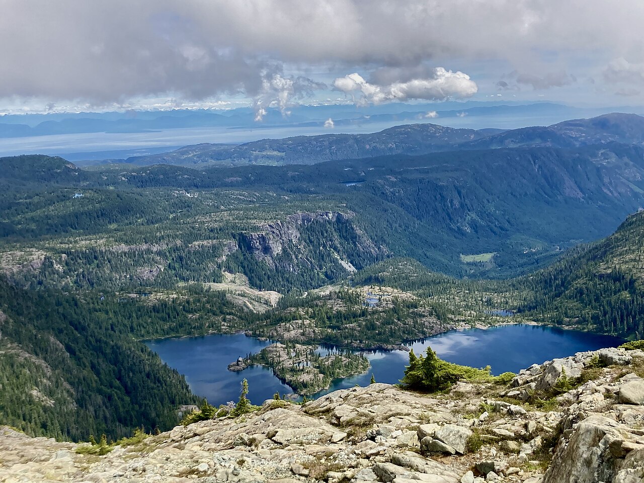 View over Moat Lake facing west on the trail up to Mount Albert Edward, Strathcona Provincial Park