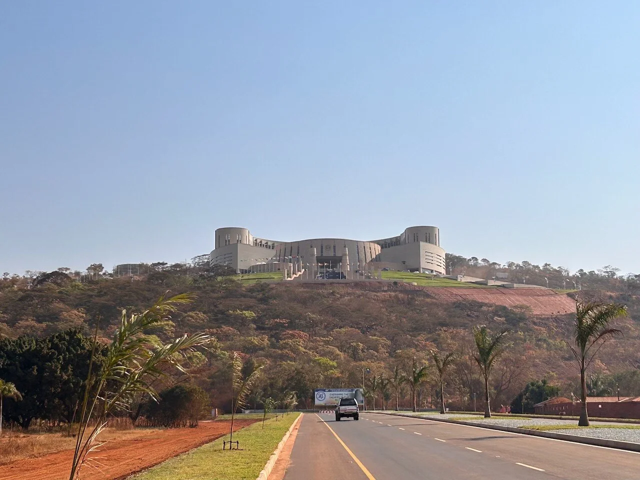 Photo of Mount Hampden