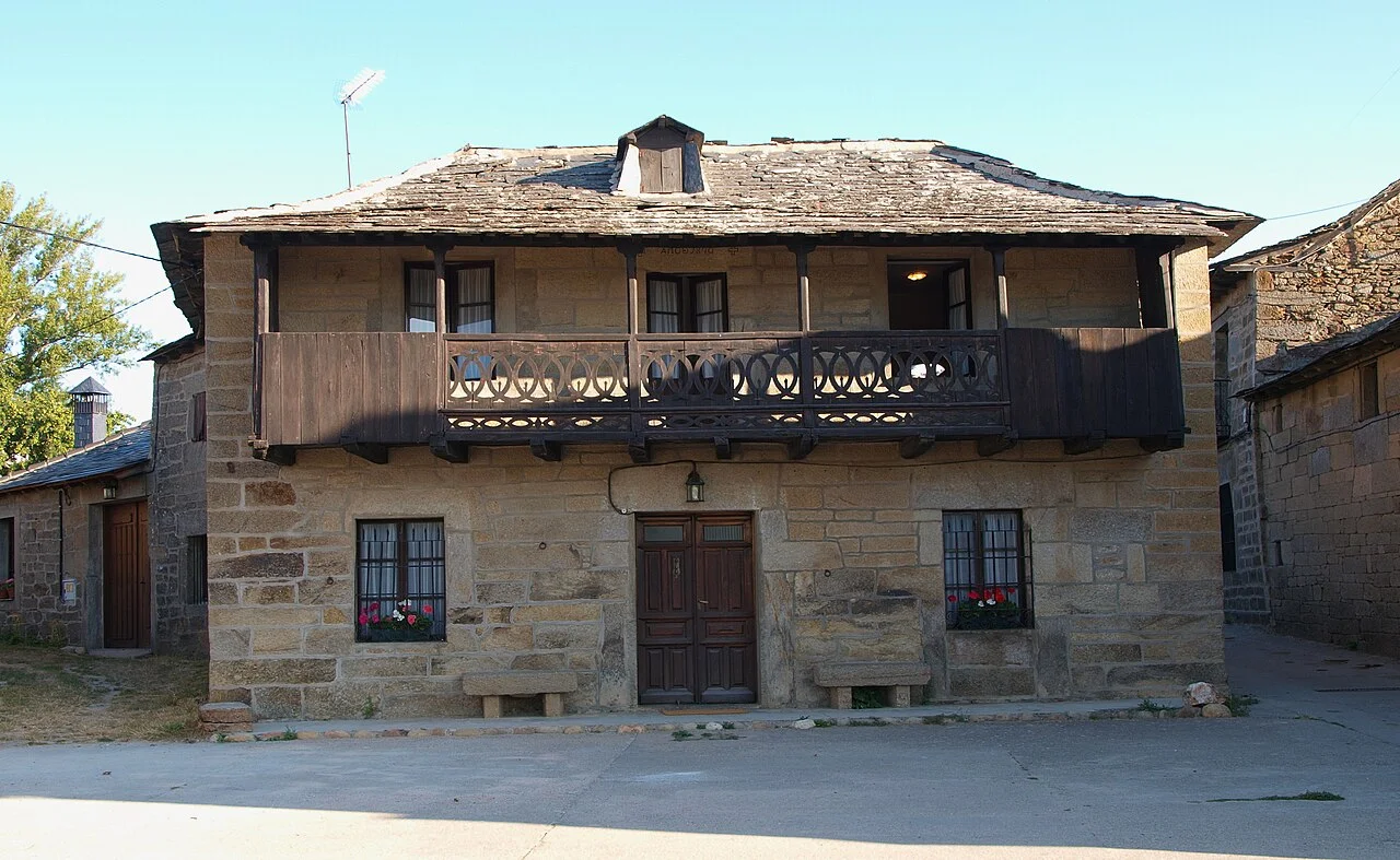 Photo of Muelas de los Caballeros