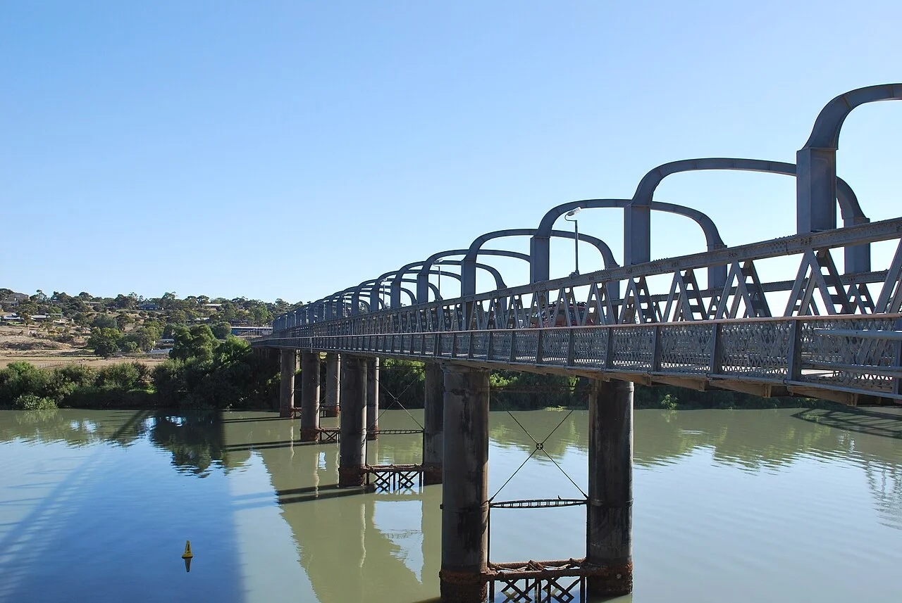 Photo of Murray Bridge
