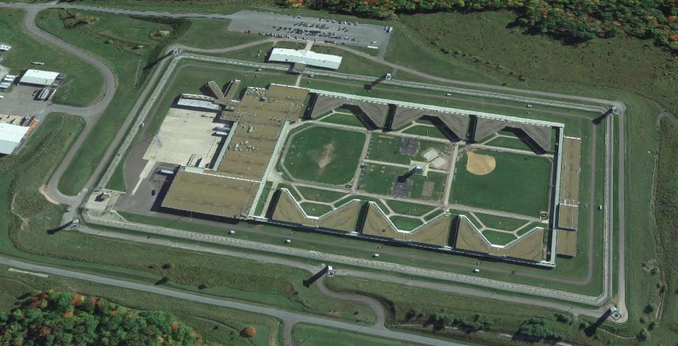 United States Penitentiary_Canaan_Pennsylvania_Overhead View by Prison Insight, CC BY 2.0